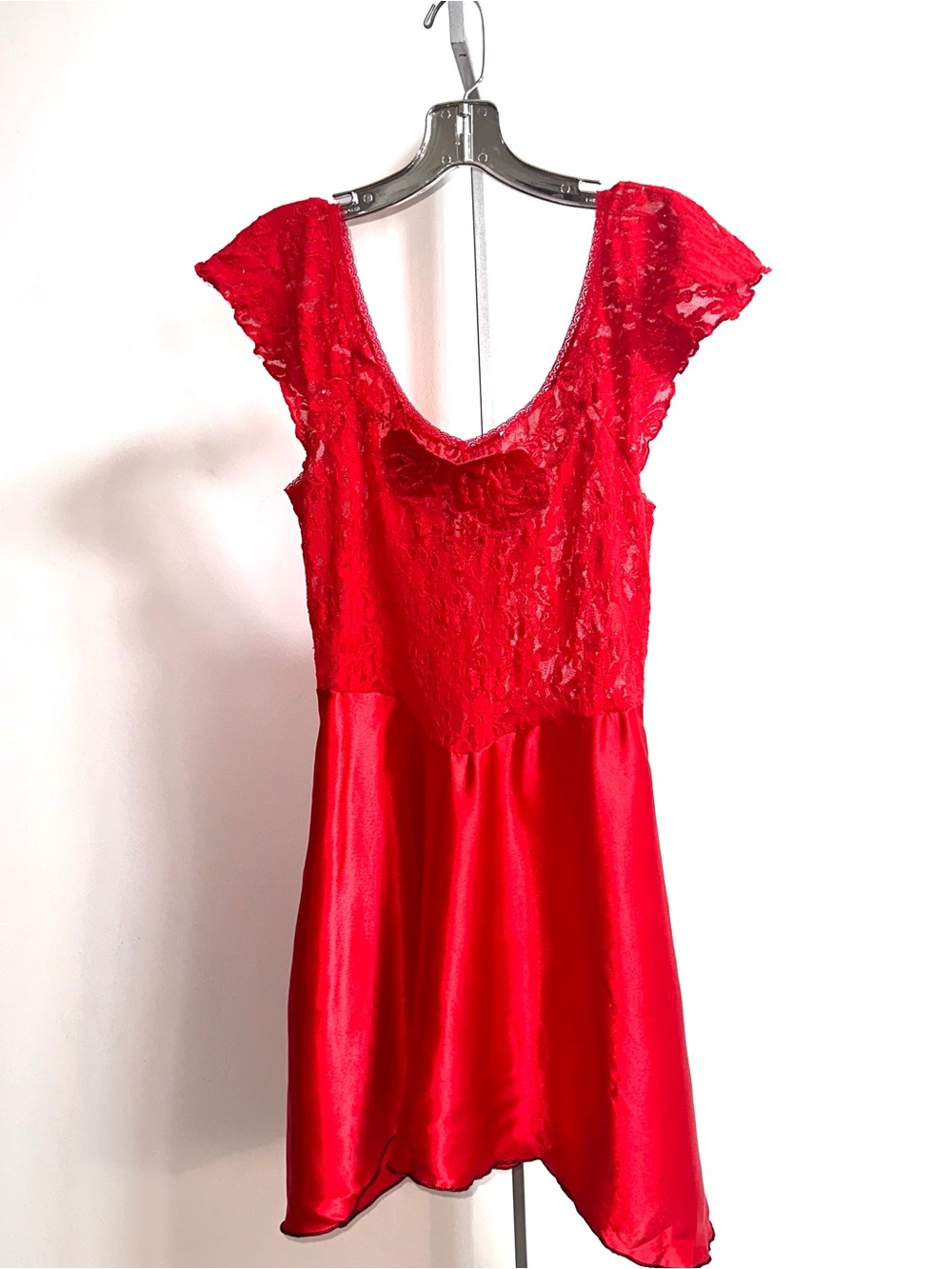 1980s Red Lace & Satin chemise